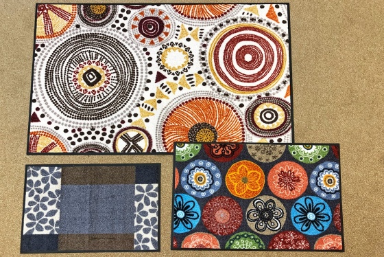 Fußmatten in verschiedenen Designs von Dunkl